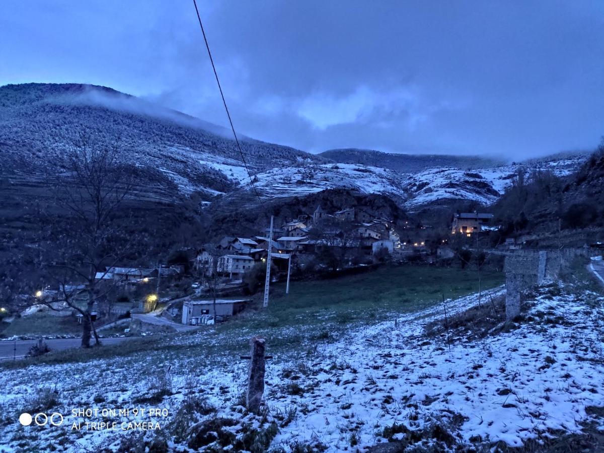 La Pauleta I Villa Bescaran Buitenkant foto